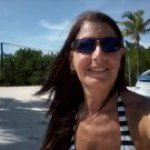 Ellen Winn - @dolphingal218 - Instagram