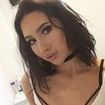 Ebony	Stone - @ellen.wise_ - Instagram