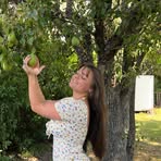 Elena Grant - Facebook