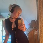 elli - @ellibelli.777 - Instagram