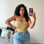 Ellie Smith - @ellismith_89 - Instagram