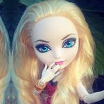 @_elli_white_ - Instagram