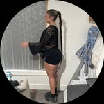 @ellie.whiteee - Instagram