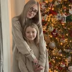 Ellie Ayers - Facebook