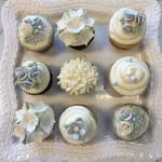 Ellie Ayers - @ellies__cakes - Instagram