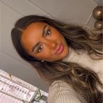 Ellie Baxter - Facebook