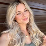 Ellie Blake - Facebook