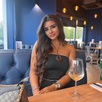 Ellie Bray - Facebook