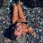 Ellie Bray - @elsbray - Instagram