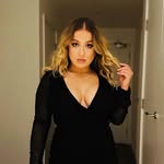 El🍒 - @ellie_burchett - Instagram