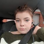 ellie burns - @ellie_burns27 - Instagram