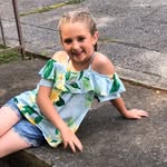 Elliecatescleanoutcloset - @elliecatescleanoutcloset - Instagram