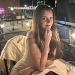 Ellie - @elliemcombs - Instagram