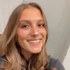 Ellie McCombs - @elliemccombss - TikTok