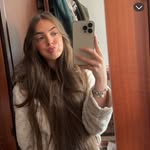 Ell - @elliedickinson8 - Instagram