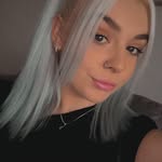Ellie Dobson - @helenharrison211 - Instagram