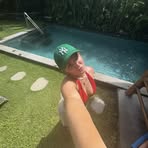 Ellie Dobson - Facebook