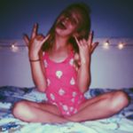 Ellie Hoffman - @ellielolspam - Instagram