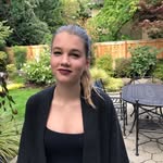 Ellie Howells - @ellie.howells - Instagram
