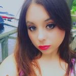Ellie Lambert - @ellss9 - Instagram