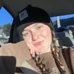 ellie larson - @ellie.larson - Instagram