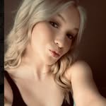 Ellie Larson - @_ellielar_ - Instagram