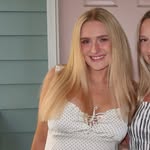 Ellie Larson - @ellie_larson13 - Instagram