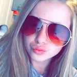 Ellie Lyons - @lyonsi99 - Instagram