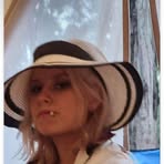 Ellie Mate - Facebook