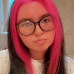 Ellie Maxwell - Facebook
