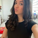 els - @_ellie_michael - Instagram