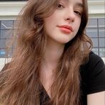 Ellie Simon - Facebook