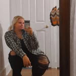 Ellie Smiley - @reesescups699 - Instagram