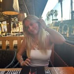 Ellie Wallace - @elliewallace_xox - Instagram