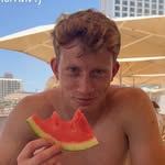 Elliot Abbey - @elliot.abbey - Instagram