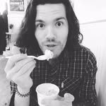 Elliot Baker - @thespiritandthesingle - Instagram