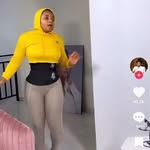@elli_otbanks - Instagram