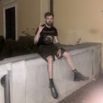 Elliot Barber - @e.a.b.1998 - Instagram