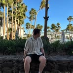 Elliott Barlow - Facebook