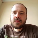 Elliot Barton - @geekymagpie - Instagram