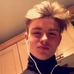 Elliot Barton - @beanie6999 - Instagram