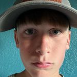 Elliot becker - @elliotbecker364 - Instagram