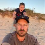 Elliot Brooks - @ebsaurion - Instagram
