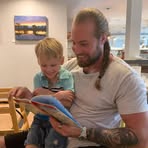 Elliot Christopher - Facebook