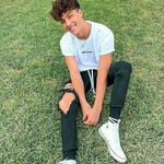 Elliot Holder - @elliot.holder - Instagram