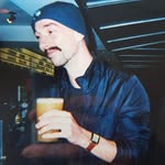 Elliot Lander - @longlongggmaaan - Instagram