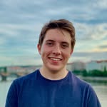 Elliot Larson - @ellliotttttt - Instagram