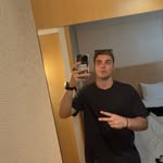 Elliot Mahoney - @elliotmahns - Instagram