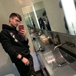 Elliot Rees - @hawkeyead - Instagram