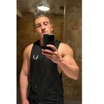 Elliott Roe - Facebook